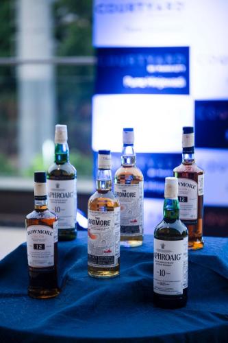 single-malt-tasting-at-courtyard-marriott